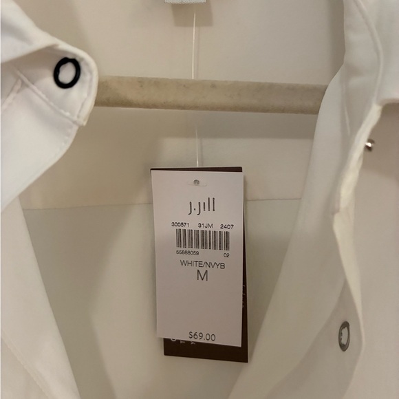 NEW! J. Jill Fit white & black Sleeveless Golf Top - Picture 2 of 2